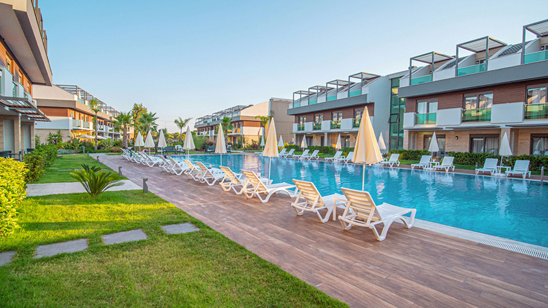 Veranda Beach Suites